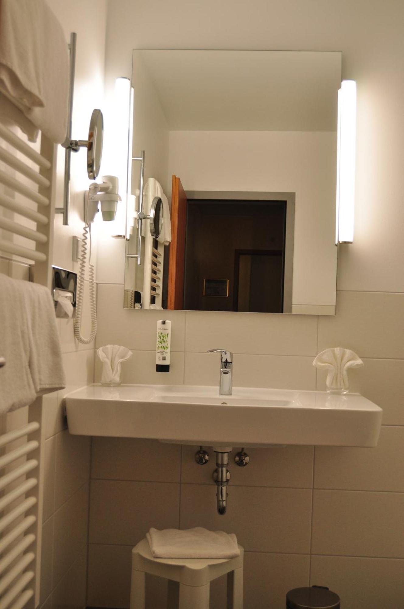 באד הומבורג וור דר הואה Parkhotel Bad Homburg מראה חיצוני תמונה