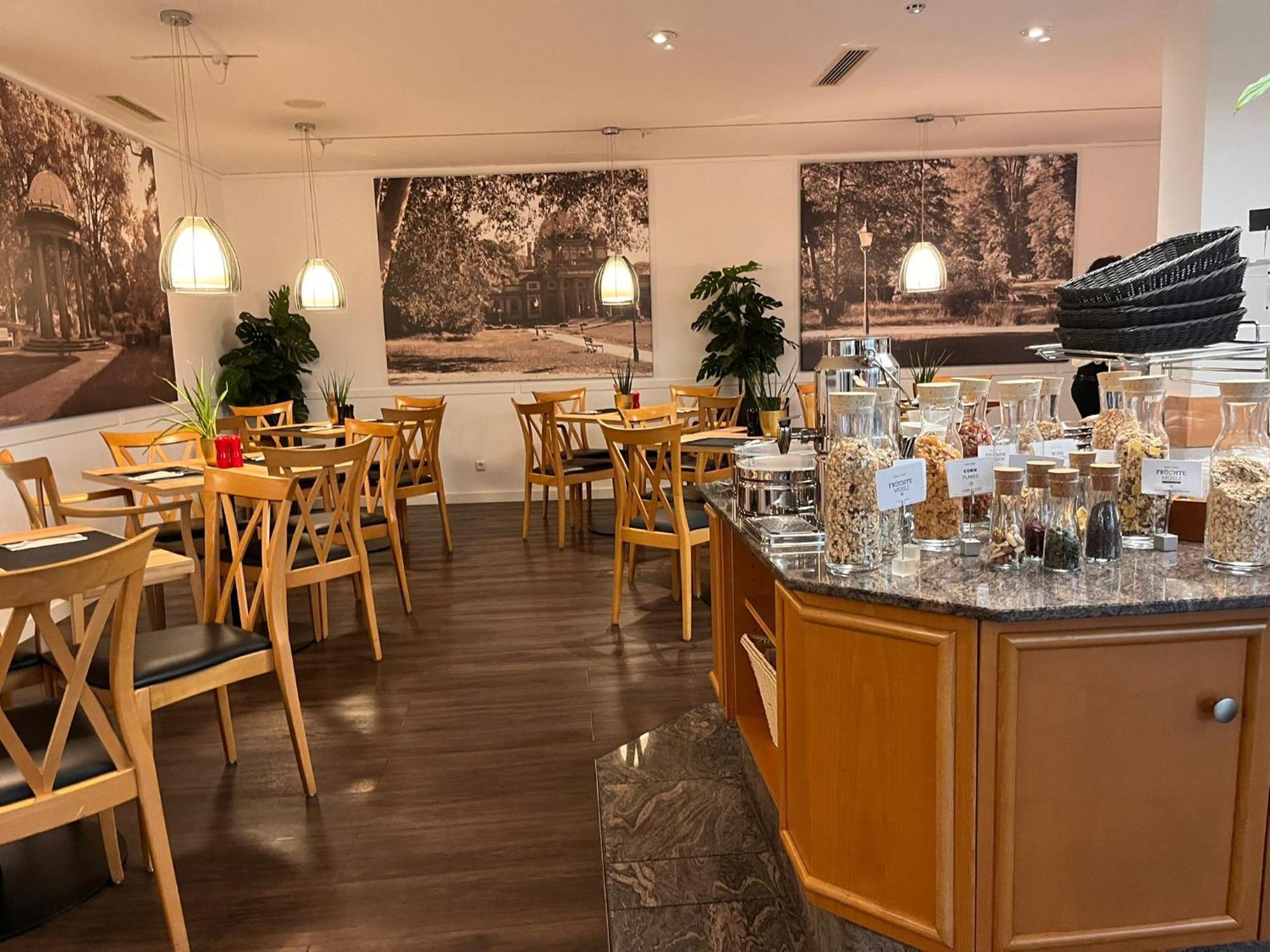 באד הומבורג וור דר הואה Parkhotel Bad Homburg מראה חיצוני תמונה